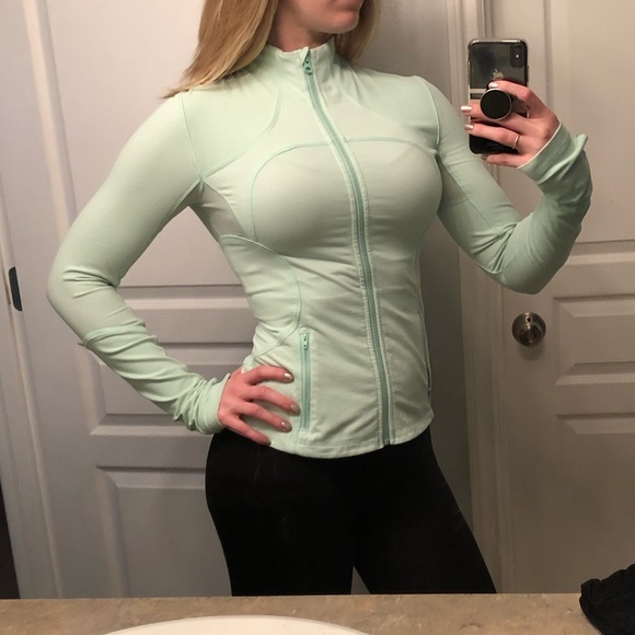 lululemon track jacket - Picture 2 of 8